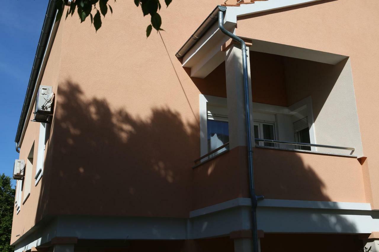 Apartments Edita Zadar Exterior photo