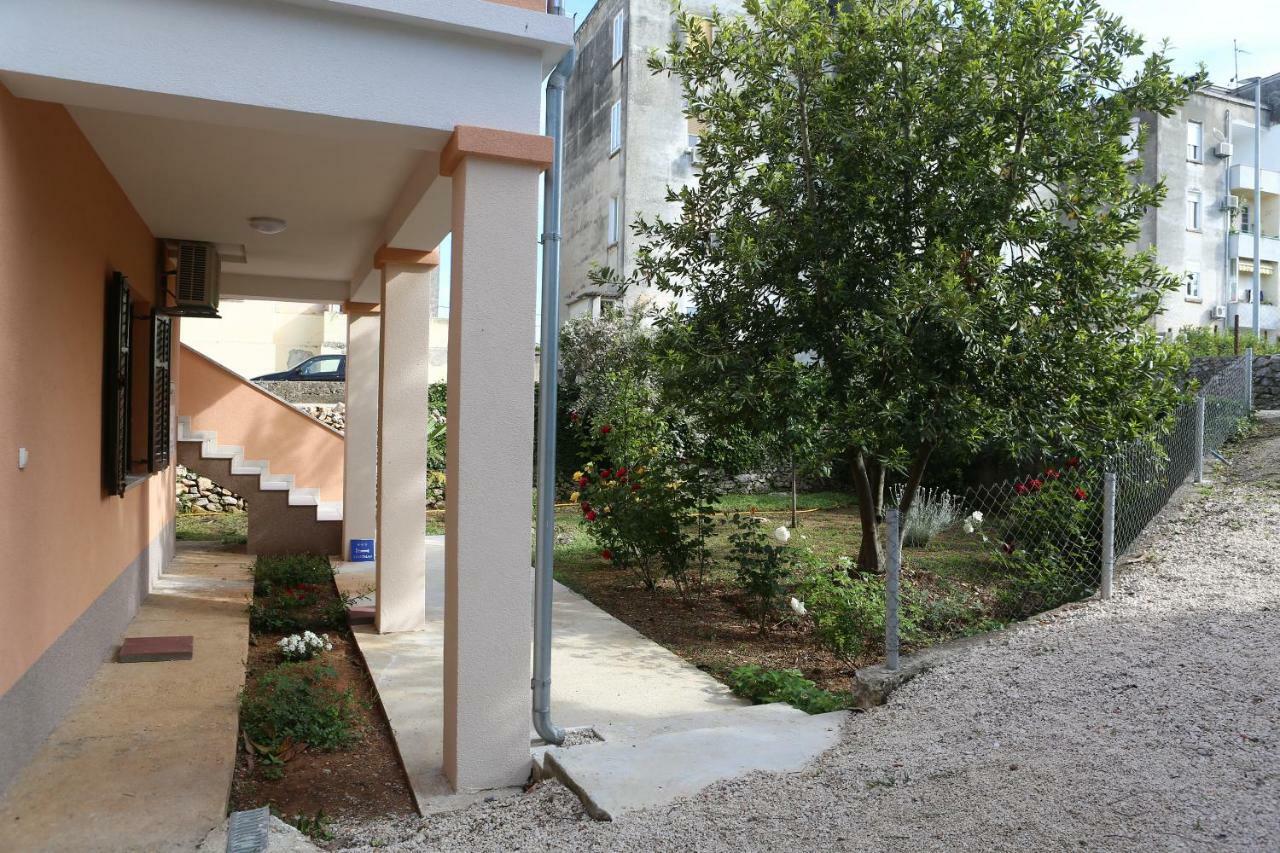 Apartments Edita Zadar Exterior photo