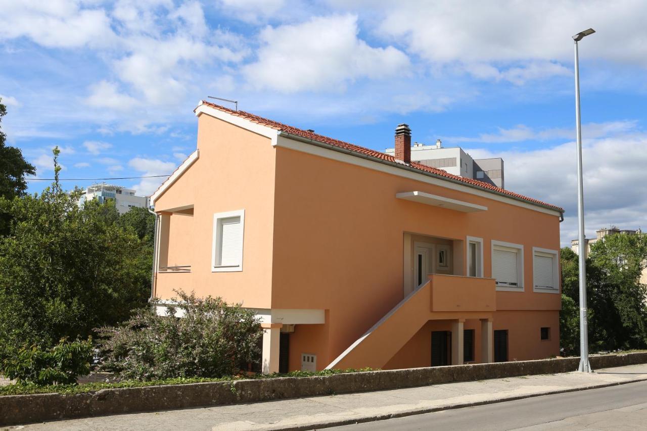 Apartments Edita Zadar Exterior photo